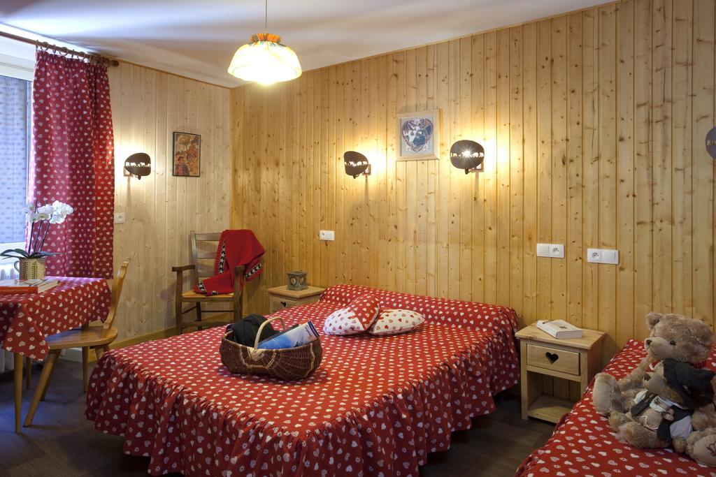 Appartement Zian Justine Lullin Δωμάτιο φωτογραφία